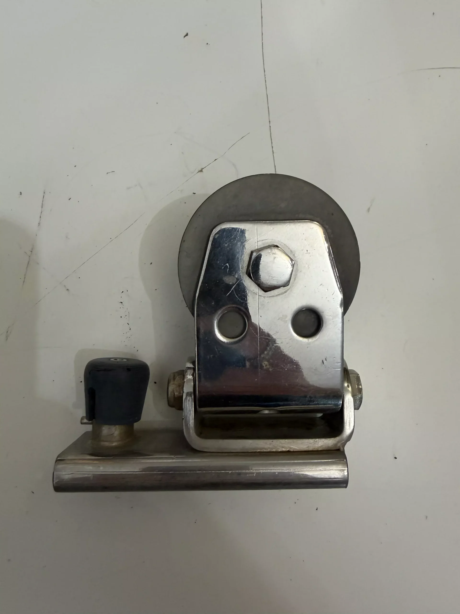1 3/8" Track Pull Top Sheet Block / Track Car - Catalina Morgan 38